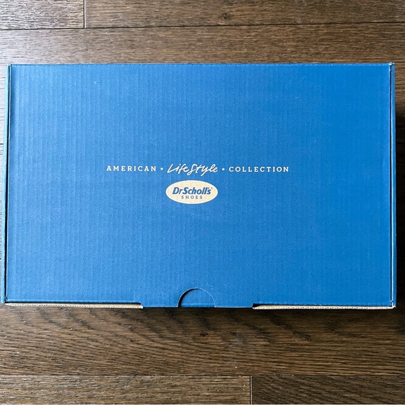 Dr. Scholls Platform Boat Shoe - Picture 9 of 10